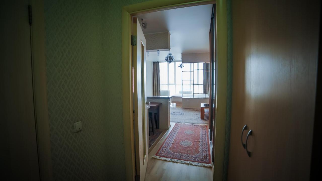 Апартаменты В Астане На Мамышулы Akmola Esterno foto
